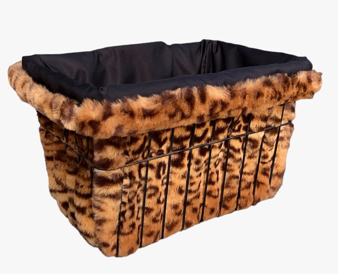 WILD Fun,furry, Fabulous Cruiser Candy Stylish Bicycle Basket Liner