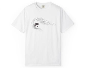 Koszulka z rybką Yin Yang Koi | Minimalistyczna koszulka Zen Balance