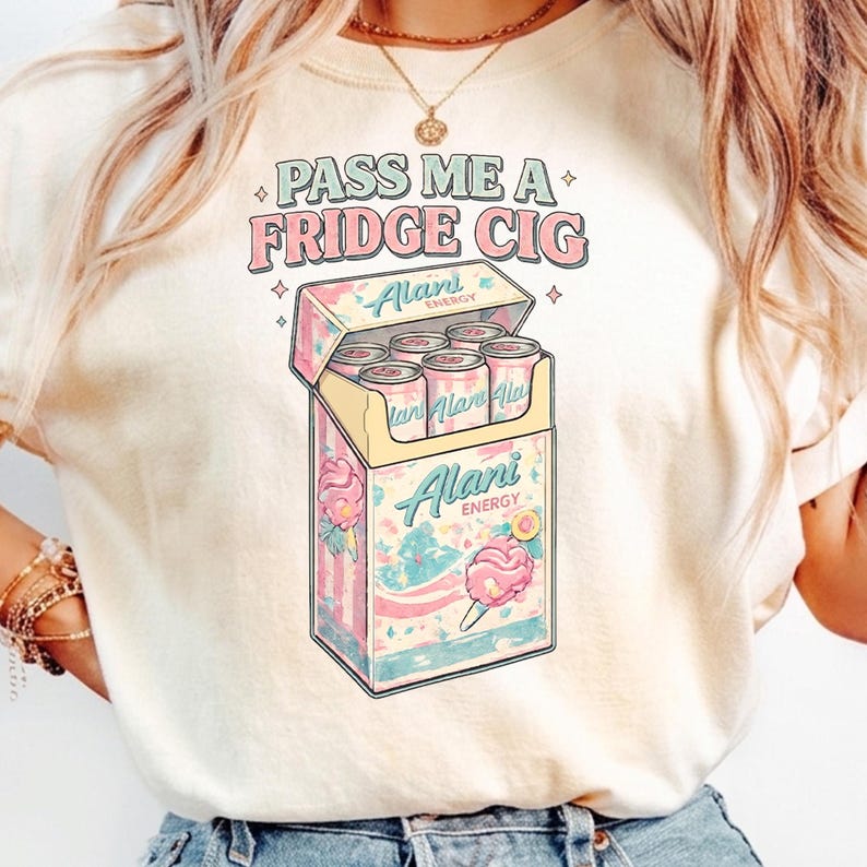 Pass Me A Fridge Cig Shirt, Alani Energy Drink Tee, Funny Gym T-Shirt, Retro Graphic Streetwear, Comfort Colors Unisex Oversized Top bild 6