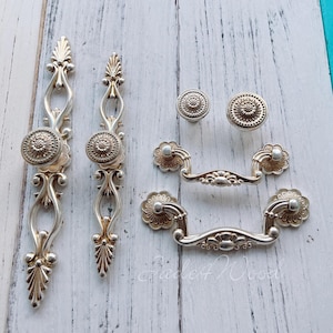 French Shabby Chic Dresser Drawer Pull Handle / Antique Silver Kitchen Cabinet Pull Handle Knob Furniture Hardware LJ003