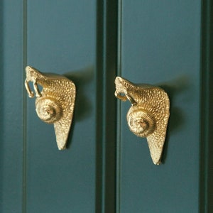 Snail Solid Brass Dresser Handle Pull Knob Pulls Handles / Kitchen Cabinet Pull Handle Knobs Furniture Hardware WM1495