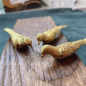 Bird Solid Brass Dresser Handle Pull Knob Pull Handle / Kitchen Cabinet Pull Handle Knob Furniture Hardware WM1346