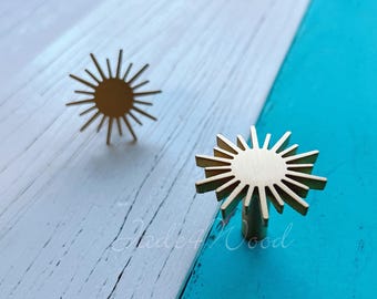 Sun Solid Brass Dresser Knob: Kitchen Cabinet Hardware WM1694