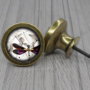Dragonfly Cabinet Dresser Knob pull / Dresser Pull / Cabinet Knob / Furniture Knob