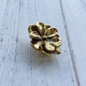 Flower Solid Brass Dresser Handle Pull Knob Pull Handle / Kitchen Cabinet Pull Handle Knob Furniture Hardware WM1665
