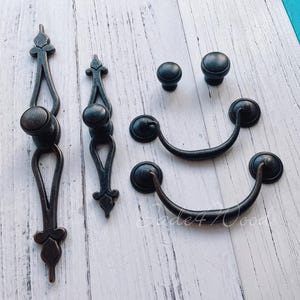 French Shabby Chic Dresser Drawer Pull Handle / Antique Bronze Kitchen Cabinet Pull Handle Knob Furniture Hardware LJ076