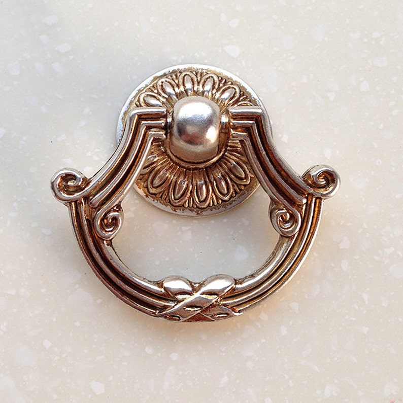 Plata antigua gota mango Dresser tira de las manijas / | Etsy