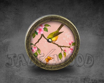 Bird Cabinet Dresser Knob pull / Dresser Pull / Cabinet Knob / Furniture Knob