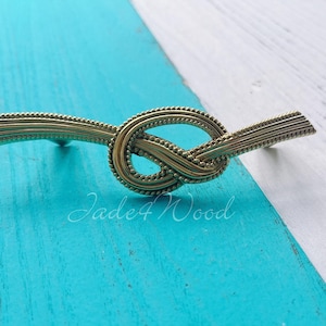 Leaf Solid Brass Dresser Handle Pull Knob Pull Handle / Kitchen Cabinet Pull Handle Knob Furniture Hardware WM1838