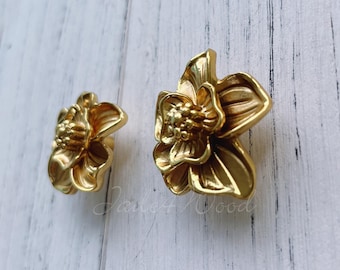 Flower Solid Brass Dresser Handle Pull Knob Pull Handle / Kitchen Cabinet Pull Handle Knob Furniture Hardware WM1514