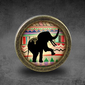 Elephant Cabinet Dresser Knob pull / Dresser Pull / Cabinet Knob / Furniture Knob