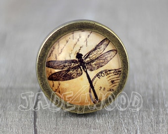 Dragonfly - Vintage Antique Bronze Dresser Knob Cabinet Pull handle / Dresser Pull / Cabinet Knob / Furniture Knob