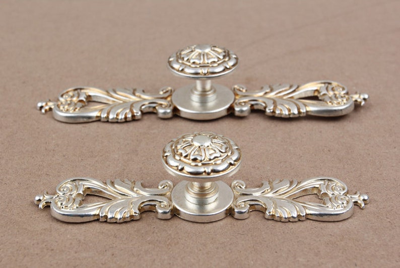 French Shabby Chic Dresser Drawer Pulls Handles Antique Silver Cabinet Pull Handle Knobs Furniture Hardware WM983