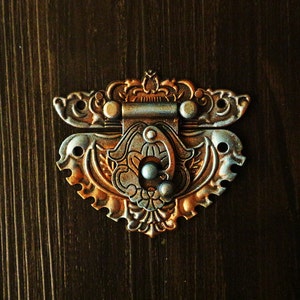2pcs Vintage Patina Jewelry Box Hasp Catch / jewelry box latch / small box hardware / Box Pull Lock FH011