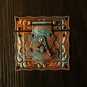 84mm x 81mm Vintage Patina Jewelry Box Hasp Catch / jewelry box latch / small box hardware / Box Pull Lock FH035
