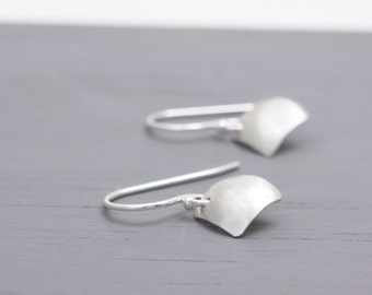 Small Earrings. Silver Earrings. Delicate Earrings. Sterling Silver Jewelry. Geometric Jewelry. Square Jewelry. Gift for Mum: SdiDsDvx.