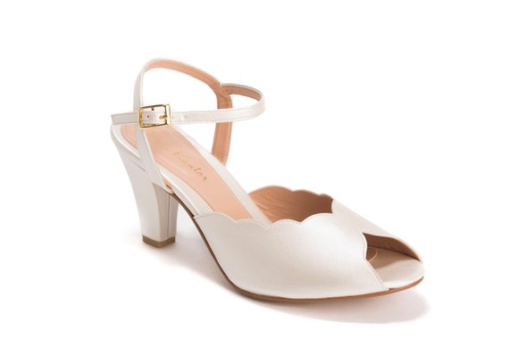 Adina Vegan Bridal Shoes, Ivory High Heel Wedding Sandal with a Vintage  Flair