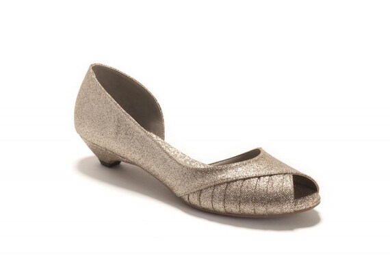 grey small heeled shoes