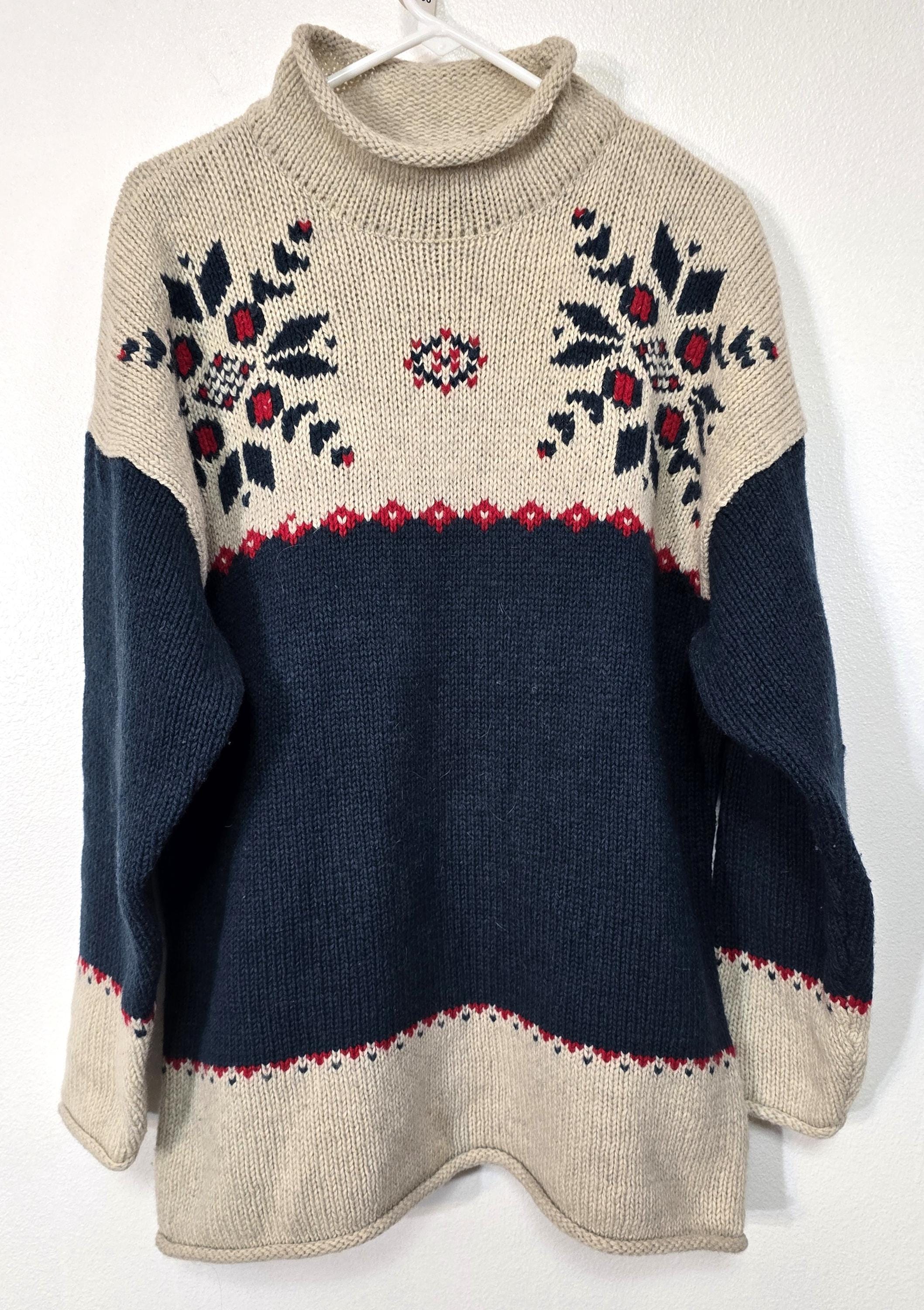 Vintage 80's Eddie Bauer Women's Roll Neck Sweater! 85/15 Wool