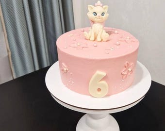 Fondant cake toppers Kitty Mary