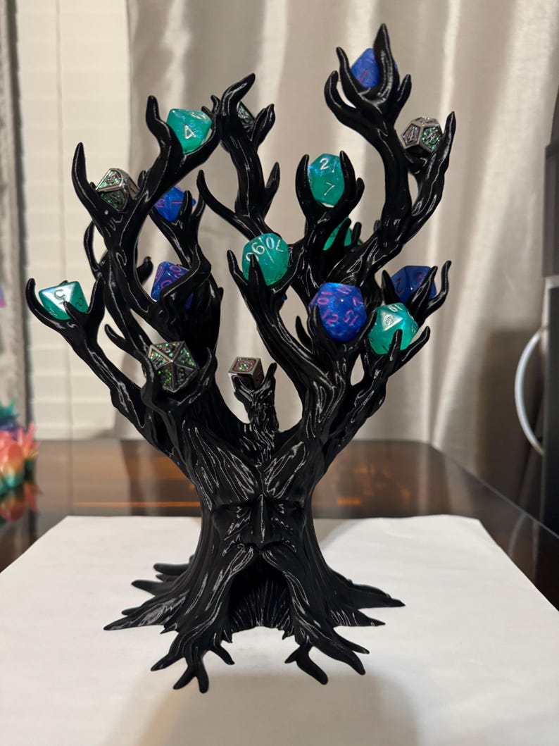 Torre y expositor de dados Treant: Capacidad para 21 dados, juego de rol DnD Negro