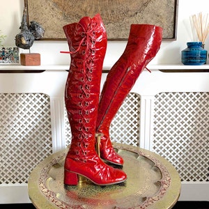 Vintage 1960s Thigh Boots in Lipstick Red Patent Leather w Side Lacing Metal Eyelets // Italian Made // US 6 UK 4.5 EU 37.5 // Go Go Fetish image 1