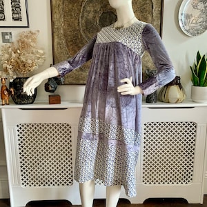 Vintage 1970s LAURA ASHLEY Printed Cotton and Velvet Smock Dress  // Quilted Yoke // Cottagecore Folk Peasant Hippie 70s Boho