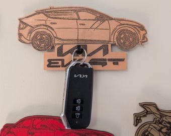 Custom Car Replica Schlüsselhalter - Personalisierter Wand Organizer, Geschenk für Autoliebhaber