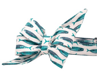 Crew LaLa Saltwater School Belle Bow Dog Collar