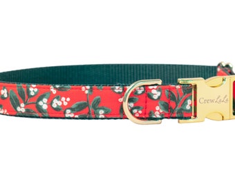 Crew LaLa Under the Mistletoe Dog Collar