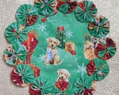 Puppy with Stocking 8.5 quot Yo Yo Doily