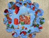 Christmas Kitty Gift 8.5 quot Yo Yo Doily - Blue