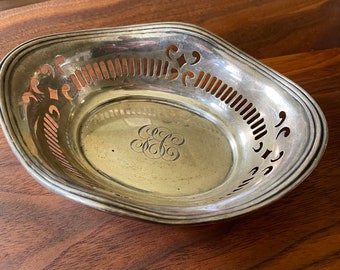 Rare 1920’s William Nost Company Sterling Silver bowl #363. Marked clearly and in wonderful vintage condition. Engraved with GEC.