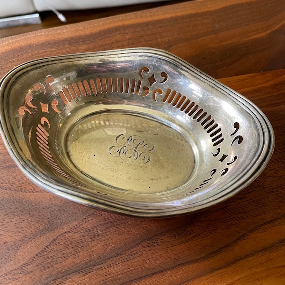 Vintage Blue Enamel Measure (GEC) Vintage Blue Enamel Measure (GEC)