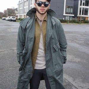 Vintage Vietnam Era US Military Raincoat Quarpel 274 Army