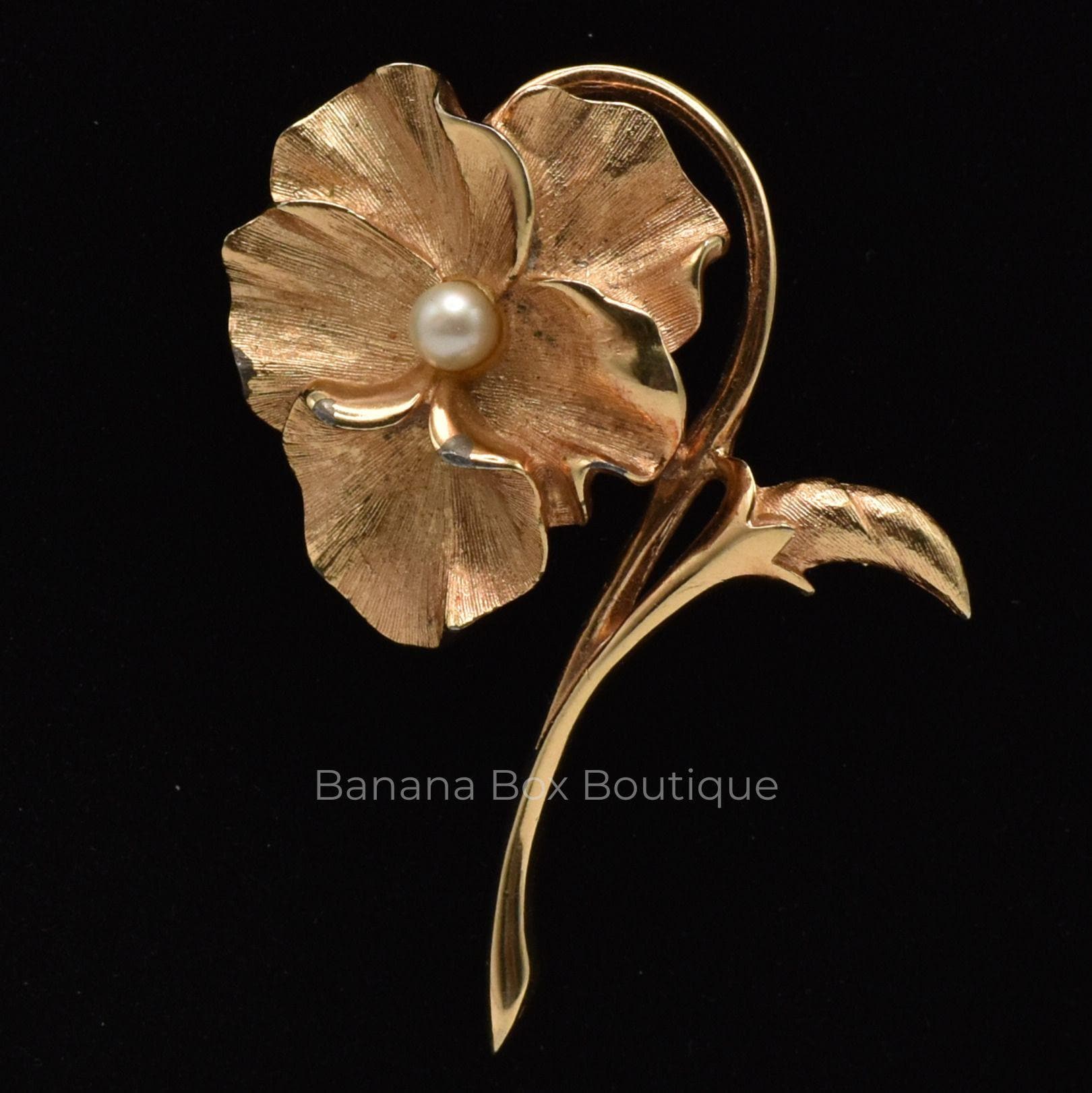 Boucher Brooch - Etsy