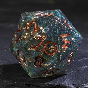 Set di dadi D&D Dark Forest Green / Dadi D&D in resina, regali per DM RPG / Accessori Dungeons and Dragons con scatola per dadi / Set di dadi poliedrici D20