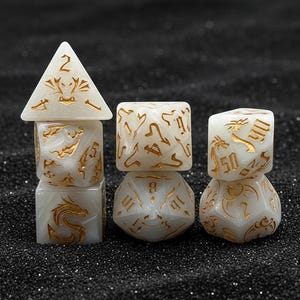 Pearl White Dragon DnD Dice Set | Shimmer D&D Dice Gifts for DM RPG | 7 Pcs Dungeons and Dragons Accessories | D20 Polyhedral Dice Sets