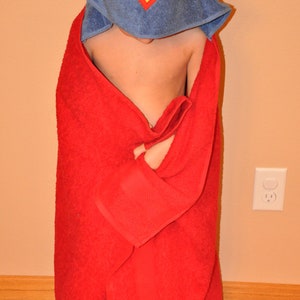 Hero Hooded Towel image 2