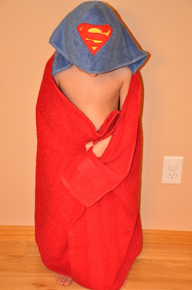 Hero Hooded Towel image 2