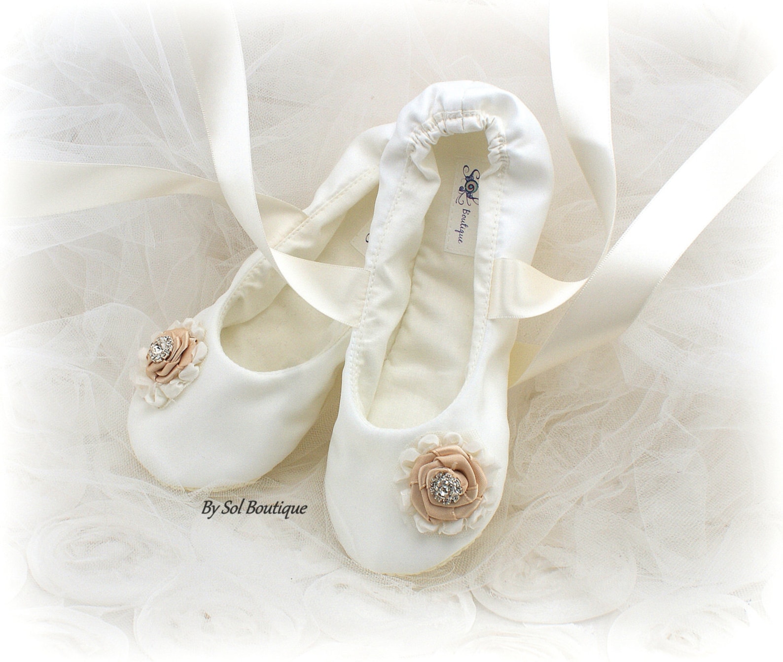 ivory girl flats,ivory,ballet flats,flower girl flats,ivory ballet flats,bat mitzvah,confirmation flats,first communion,shoes,gi
