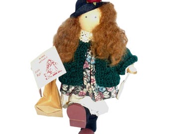 Lizzie High 1992 Cassie Yocum Wooden Folk Doll With Accessories & Tag
