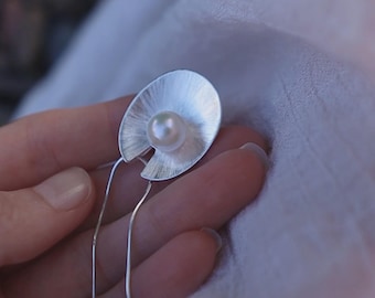 Geborstelde sterlingzilveren schijfketting, zoetwaterparelhanger, moderne ambachtelijke sieraden