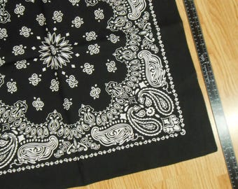 Vtg Big HEAD BLACK PAISLEY Western cotton biker Bandana kerchief Scarf 26" Wild Rag for Cowboys & Cowgirls