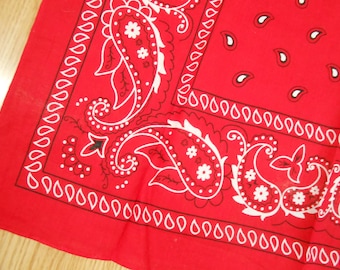 Vtg Big HEAD 29" RED PAISLEY Western cotton biker Bandana kerchief Scarf Wild Rag for Cowboys & Cowgirls