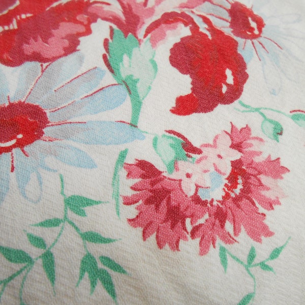 50x48 Vtg Antique 1950s WILENDUR Floral Pink Red Blue KITCHEN Thick & Heavy Cotton Printed Tablecloth