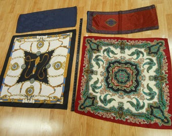 Foulard Vintage Carré 34 Cm Soie Motif Fleurs Et Logo Bleu