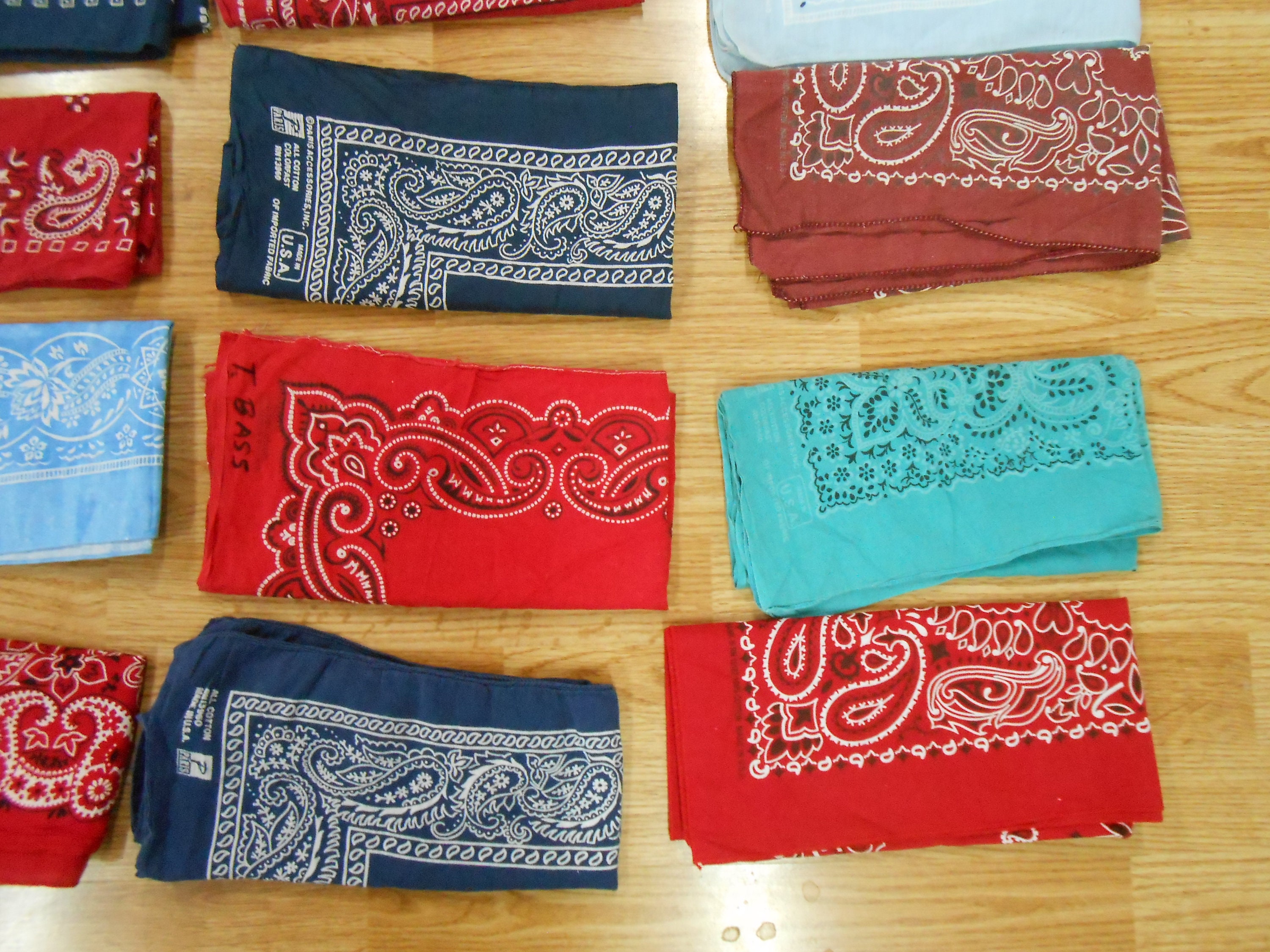 Mixed Lot of 24 Vtg Antique Cotton Biker MADE IN USA Biker Bandana ...