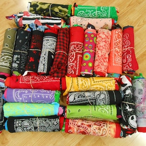 OLD SCHOOL Lot von 10 Mixed Prints & Farben PAISLEY Soft Cotton Biker Bandana's Halstuch Hanky 21 "bis 20" für Sie und Ihn