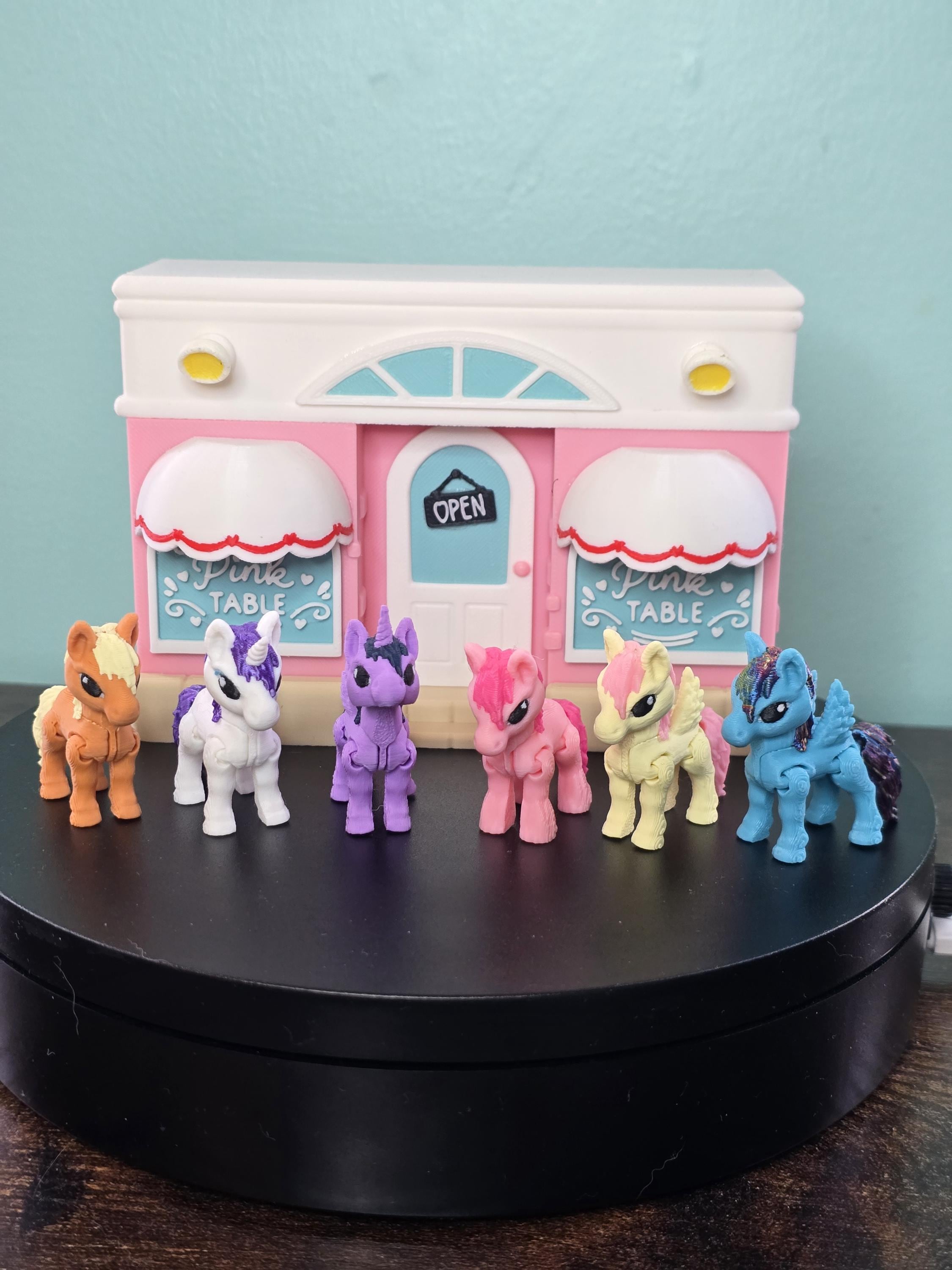 Amazon.com: Safari Ltd Mythical Realms Pegasus : Toys & Games 